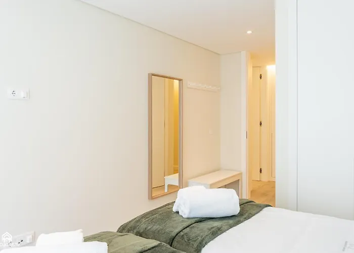 Apartamento Varanda Do Guincho - Classy In Santa Cruz (Oeste)